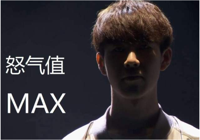 徐秀在炫耀！ ShowMaker Ahri 11-0 Youlong Super God Dplus KIA 以三波团灭赢得了第一场比赛