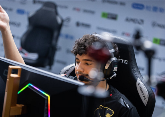 donk击败MOUZ后再度做出不敬行为：回家去吧，该死的bot