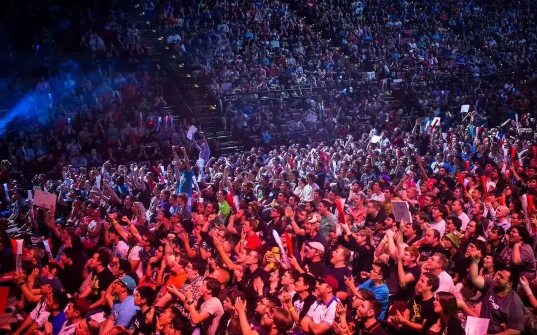 DOTA2圈内人爆料：搞DOTA2不如LOL赚钱？